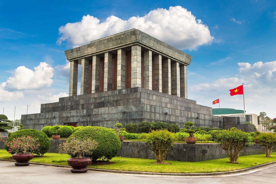Hanoi Full-Day Discovery: Heritage, History & Local Life