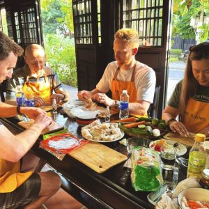 Hoi An Market to Table: Private Basket Boat & Cooking (Car Transfer)