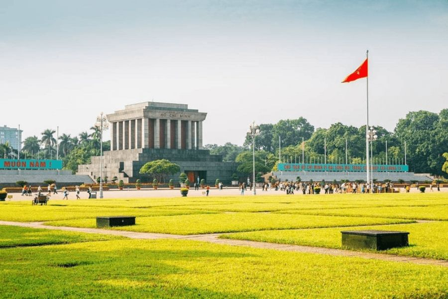 Scars & Resilience: Hanoi Half-Day Military History Tour