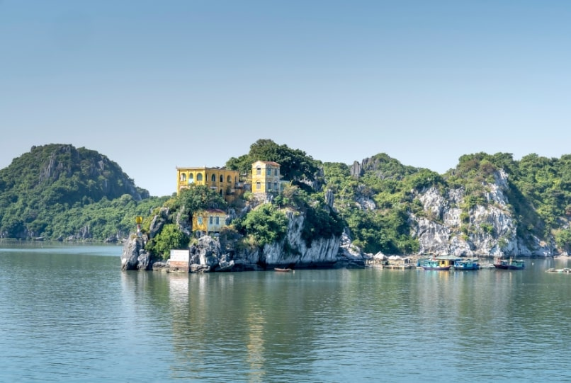 Cat Ba Premium Escape: Lan Ha Bay Cruise & National Park 3 Days