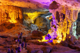 Sung Sot Cave (Surprise Cave)
